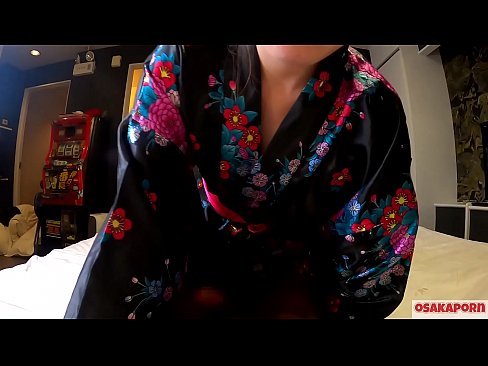 ❤️ A una jove cosplay li encanta el sexe fins a l'orgasme amb un squirt en una geneta i una mamada. Noia asiàtica de cony pelut i belles tetes amb vestit tradicional japonès en un vídeo amateur que mostra la masturbació amb joguines de merda. Sakura 3 OSAKAPORN. ❤❌ Porno a nosaltres ❌❤